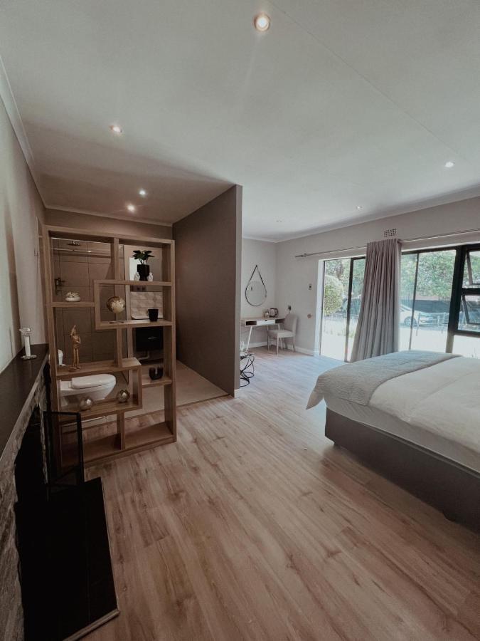 Le'Ciara Luxury Guest House Johannesburgo Exterior foto