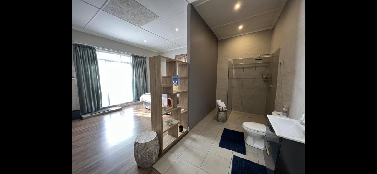 Le'Ciara Luxury Guest House Johannesburgo Exterior foto